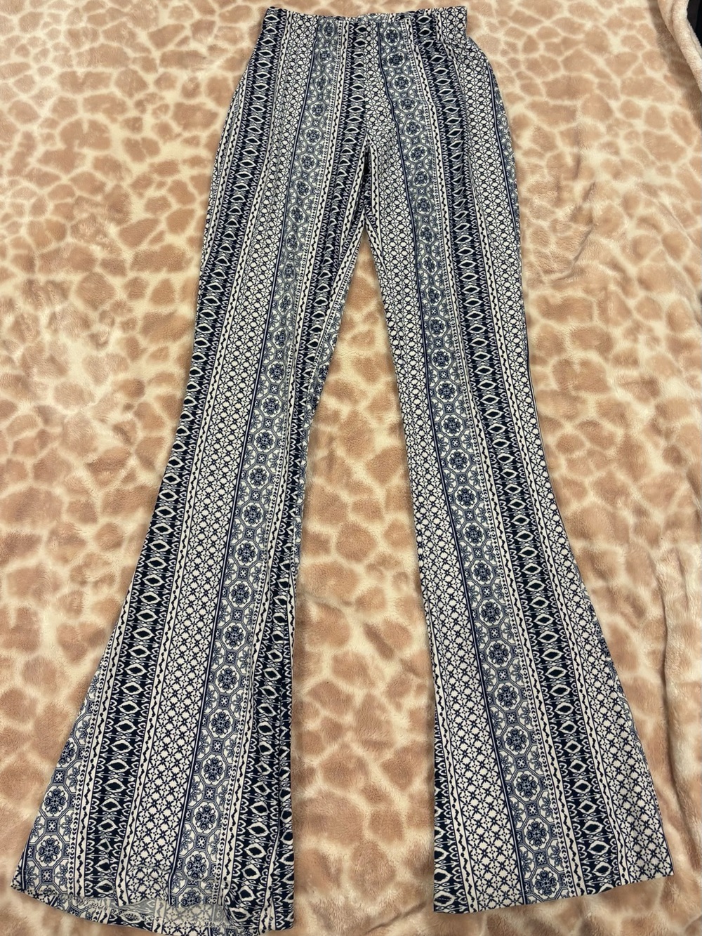 Women's Navy and White Patterned Wide-Leg Pants